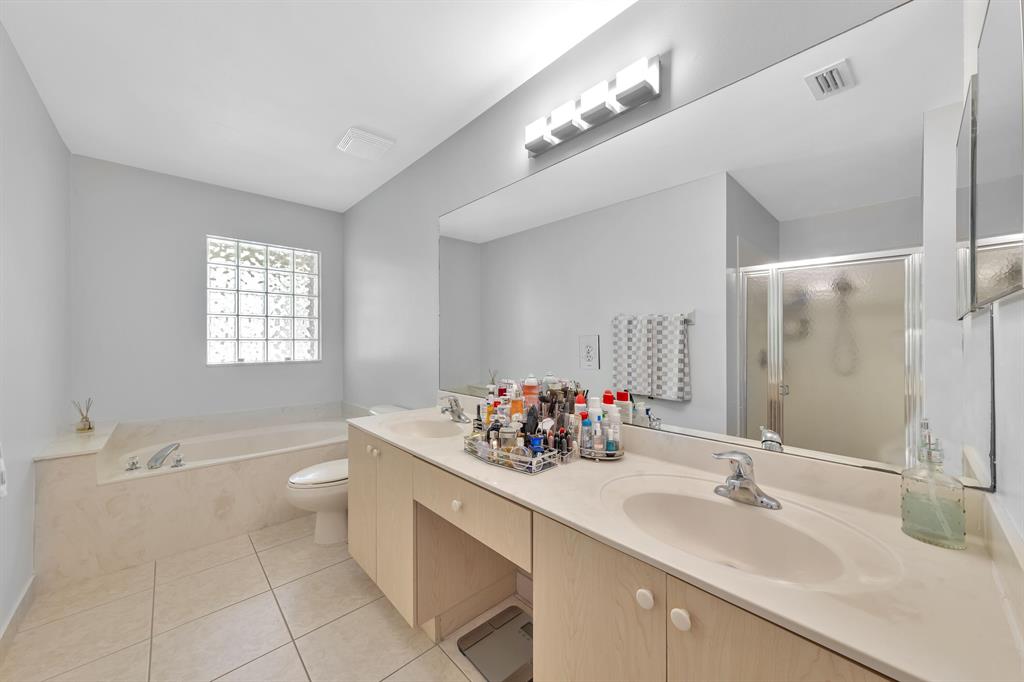 NAUTICA ISLES 3 - Residential