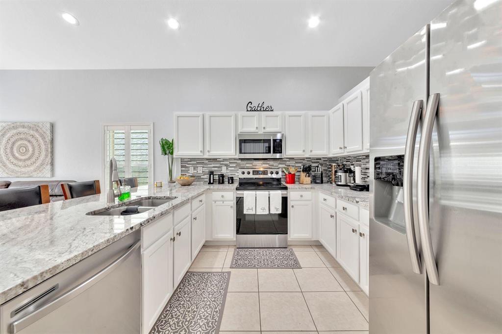 NAUTICA ISLES 3 - Residential