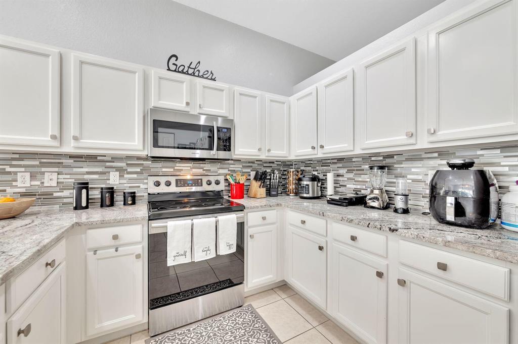 NAUTICA ISLES 3 - Residential