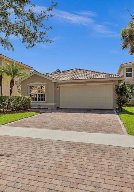 NAUTICA ISLES 3 - Residential