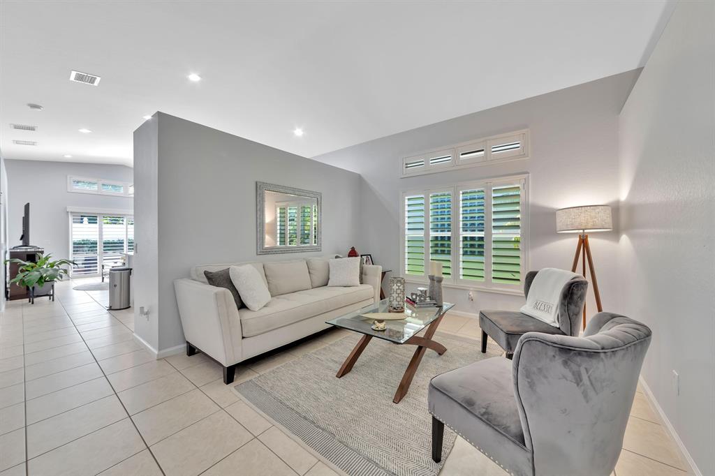 NAUTICA ISLES 3 - Residential