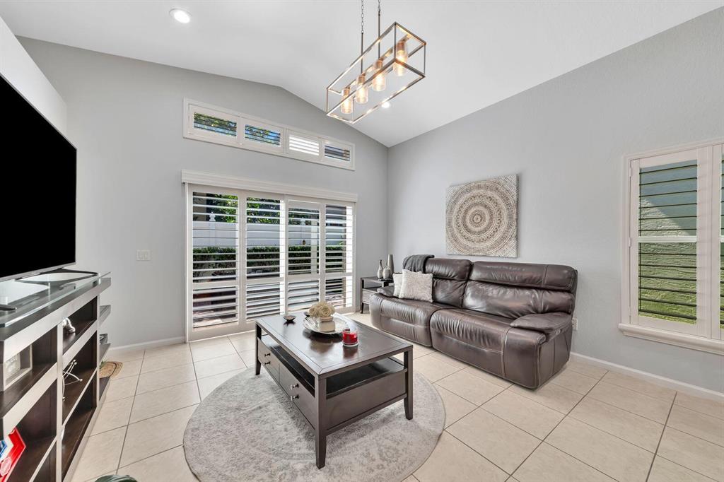 NAUTICA ISLES 3 - Residential