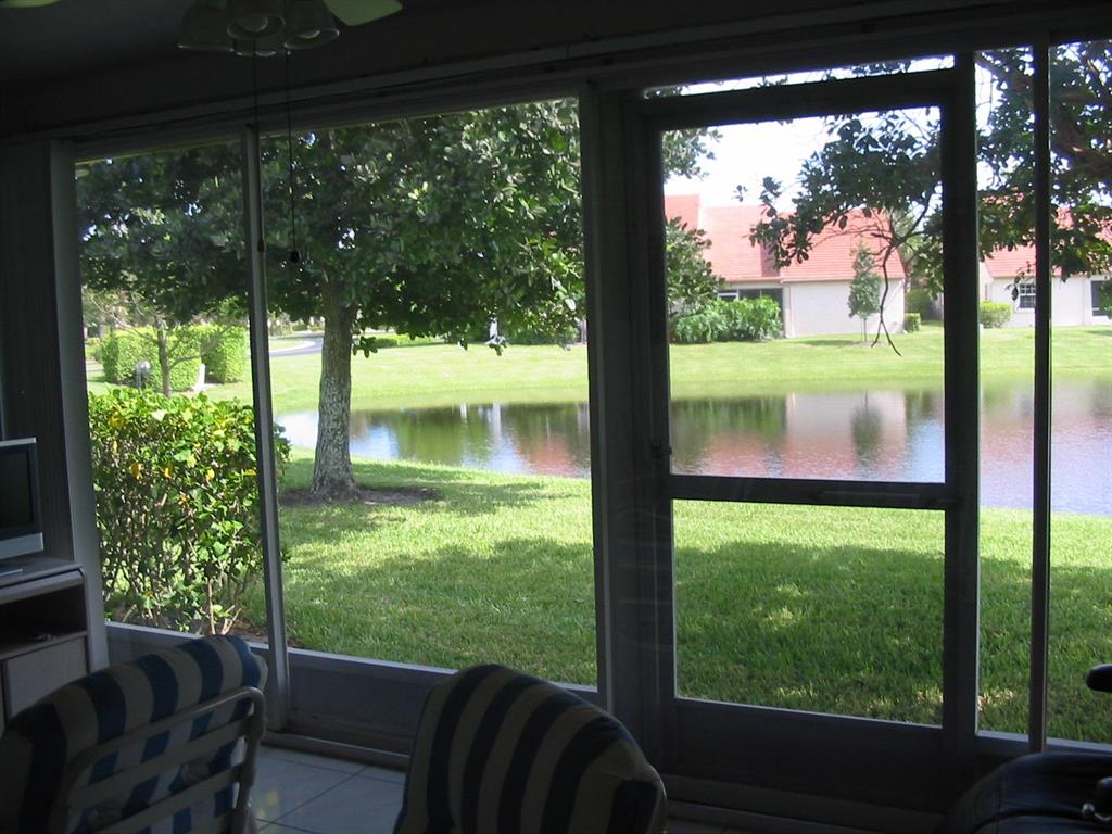 EMERALD POINTE - Residential Lease