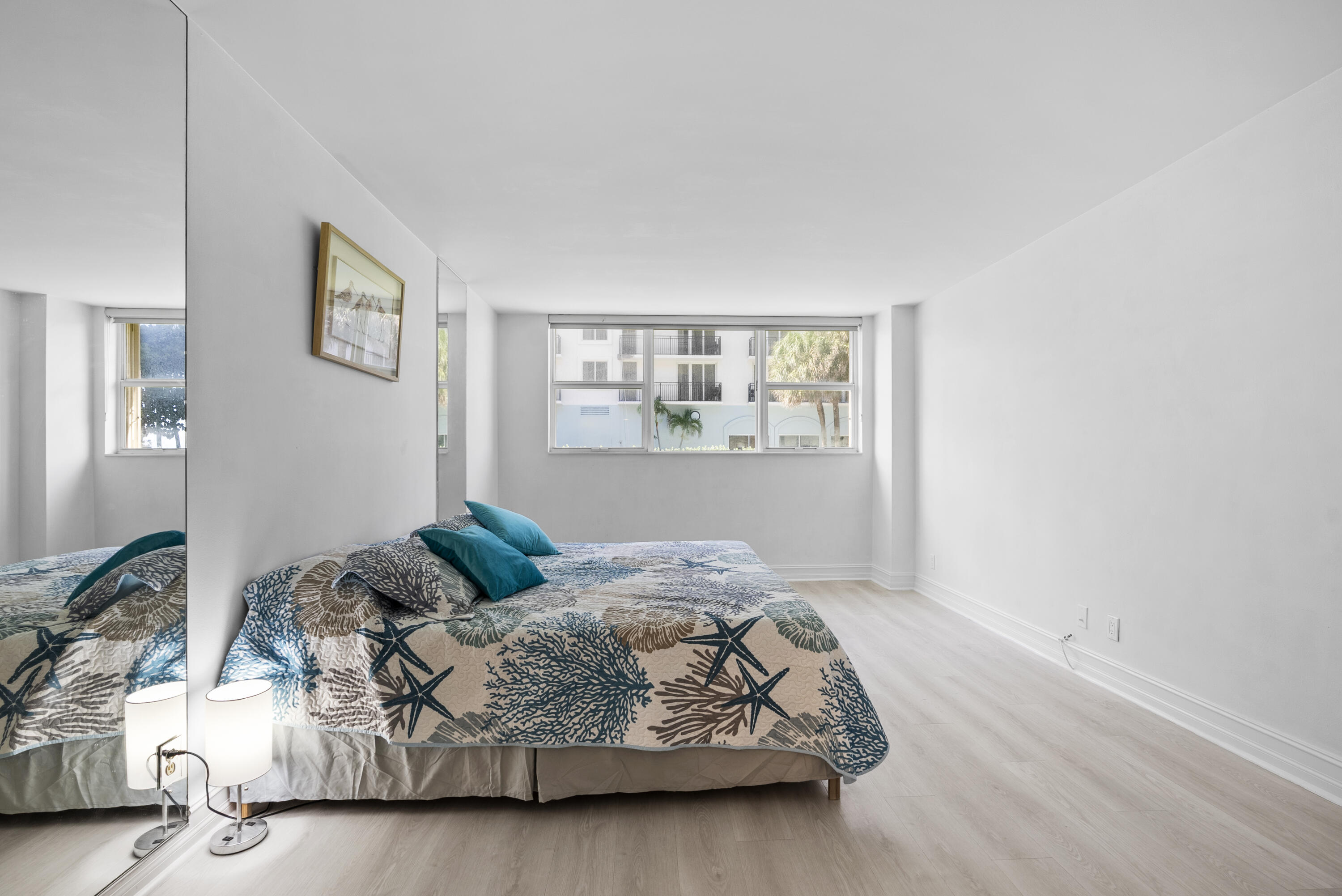 PORT DE MER CONDO - Residential