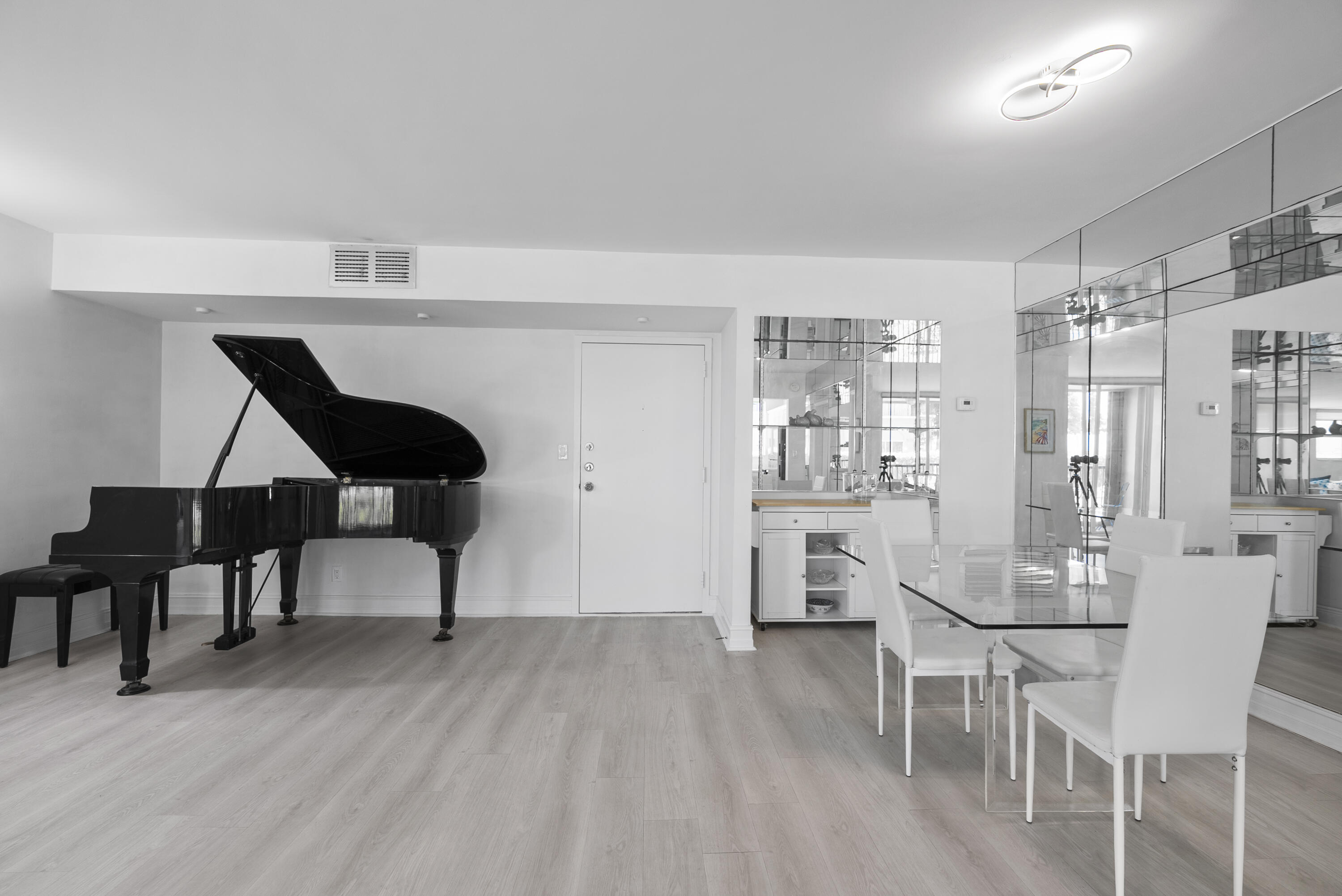 PORT DE MER CONDO - Residential