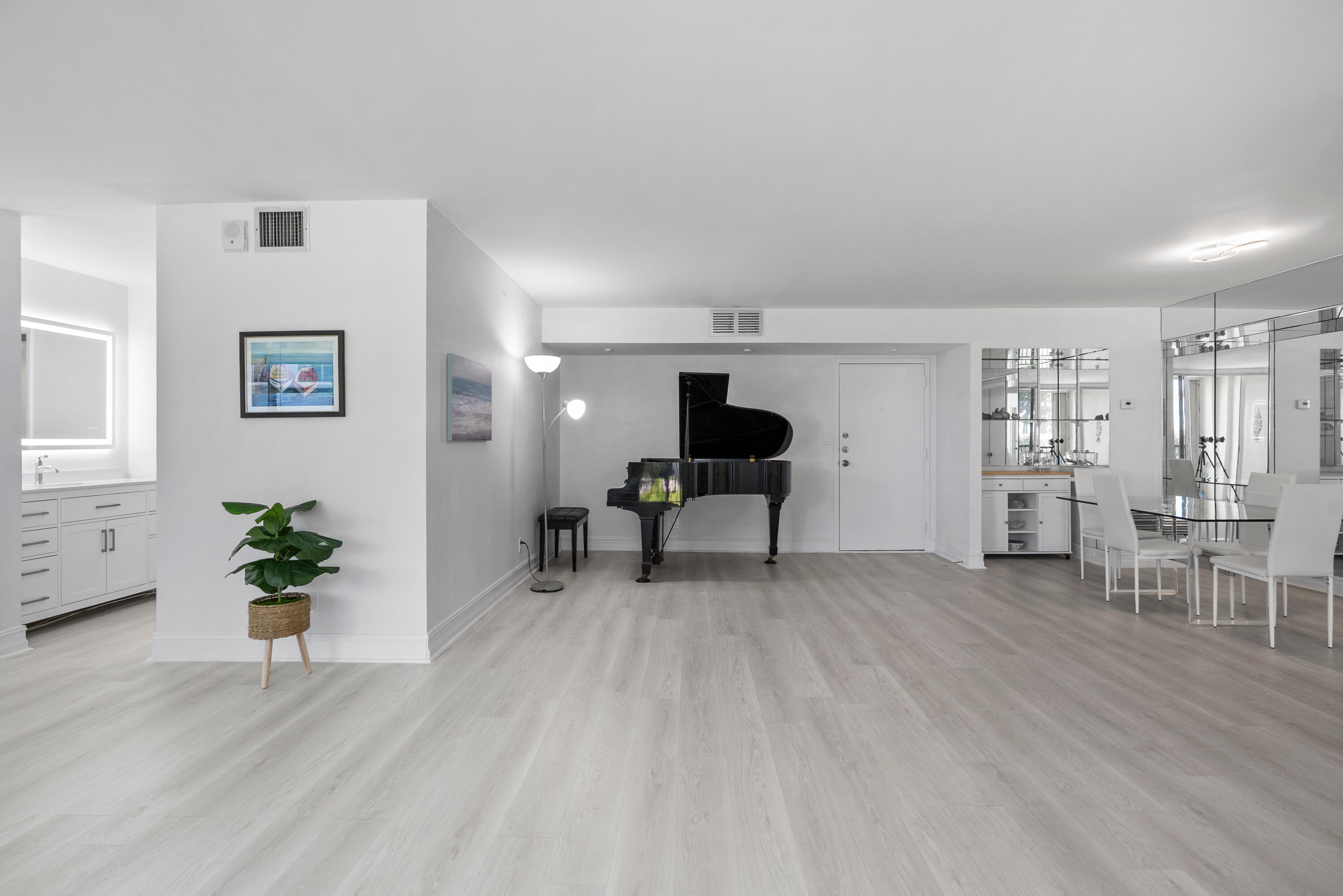 PORT DE MER CONDO - Residential