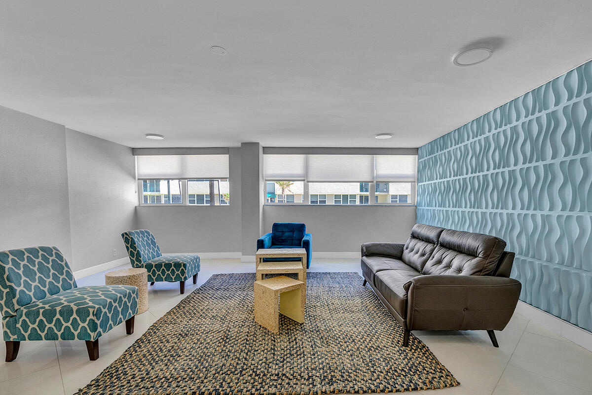 PORT DE MER CONDO - Residential