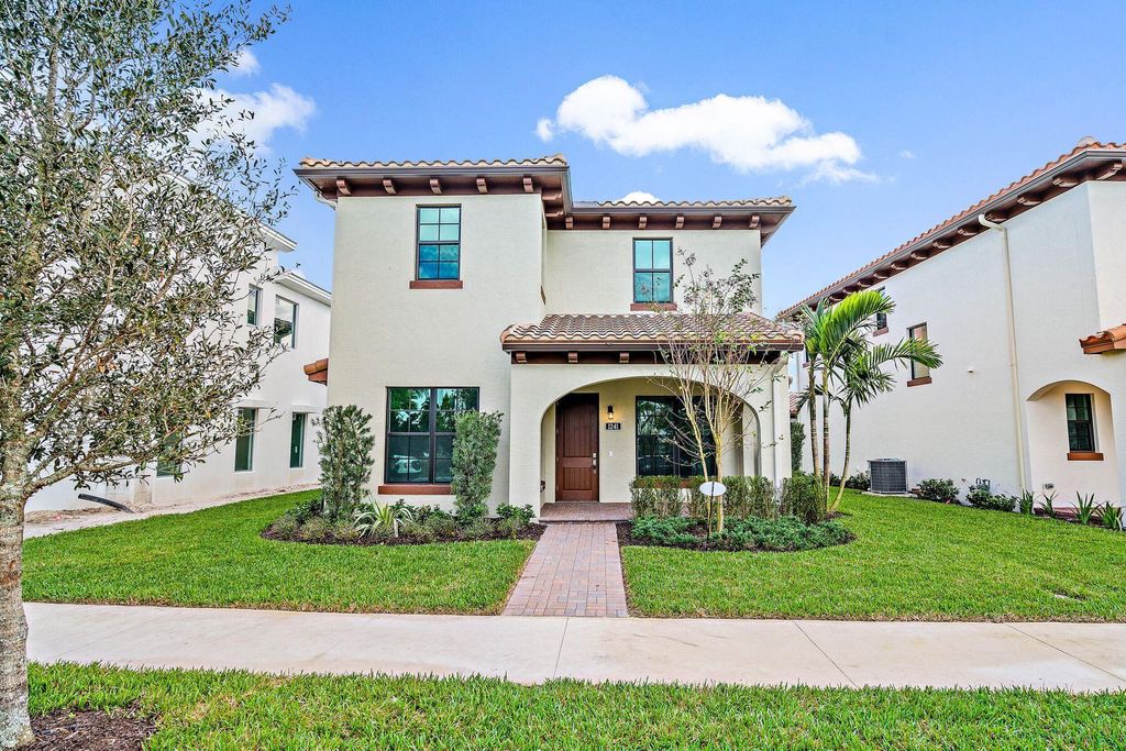 Photo of 1241 Faulkner Terrace, Palm Beach Gardens, FL 33418 (MLS # R10945148)