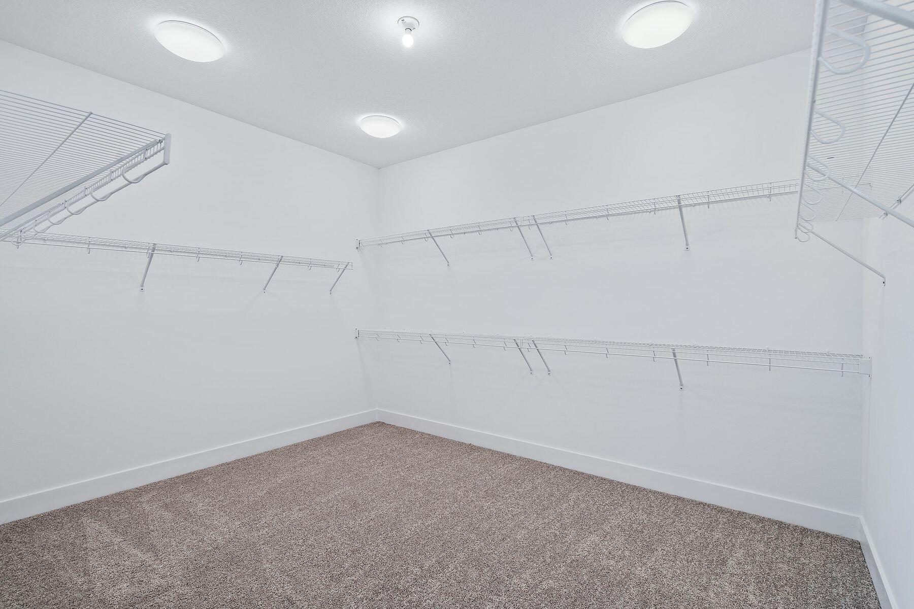 ALTON - Residential Lease