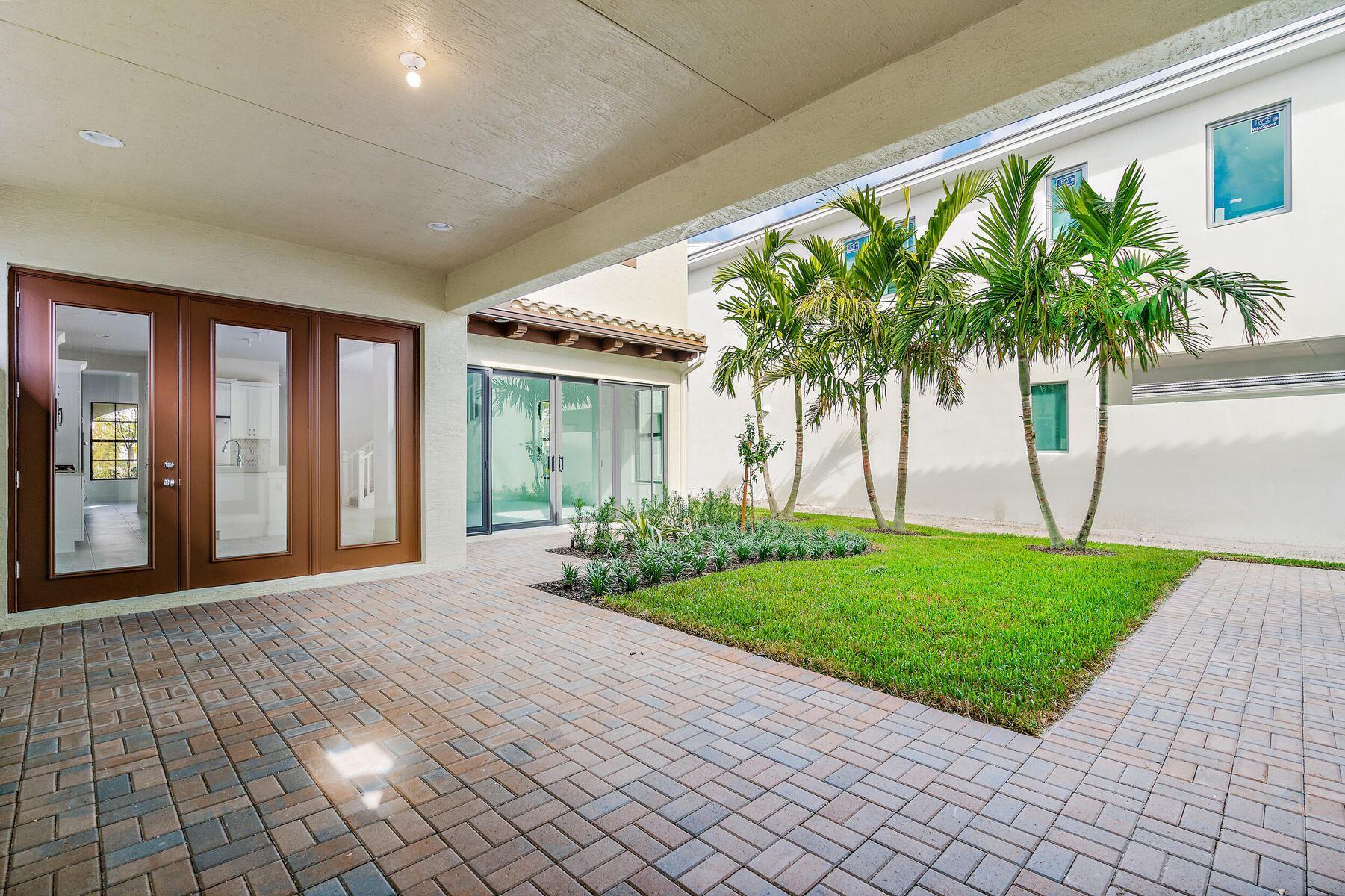 ALTON - Residential Lease