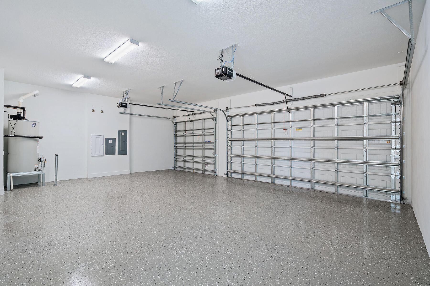 ALTON - Residential Lease