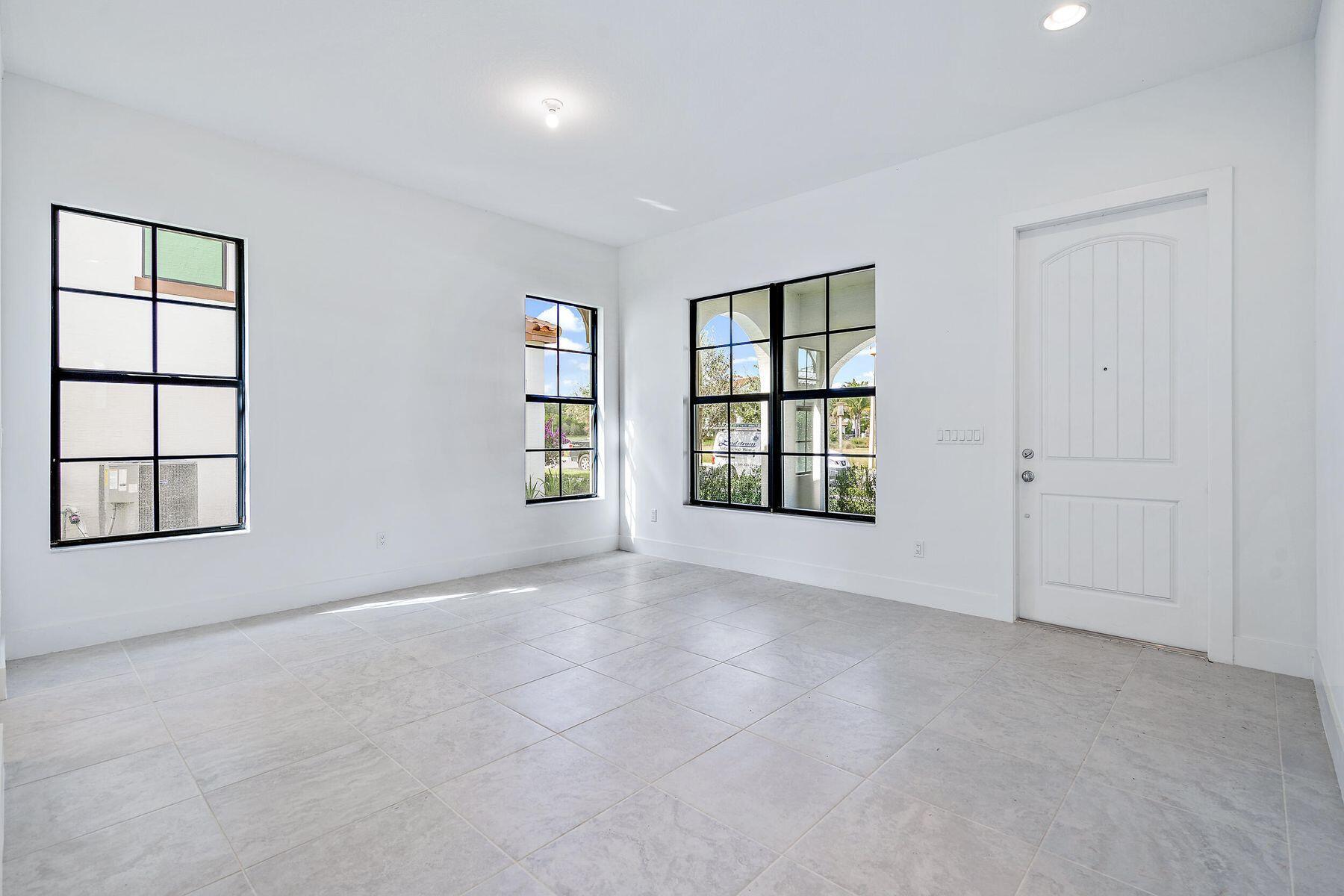 ALTON - Residential Lease