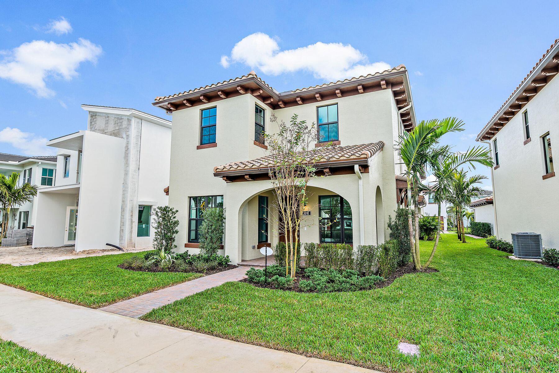 ALTON - Residential Lease