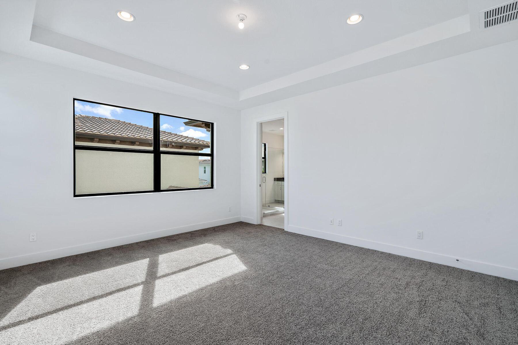 ALTON - Residential Lease