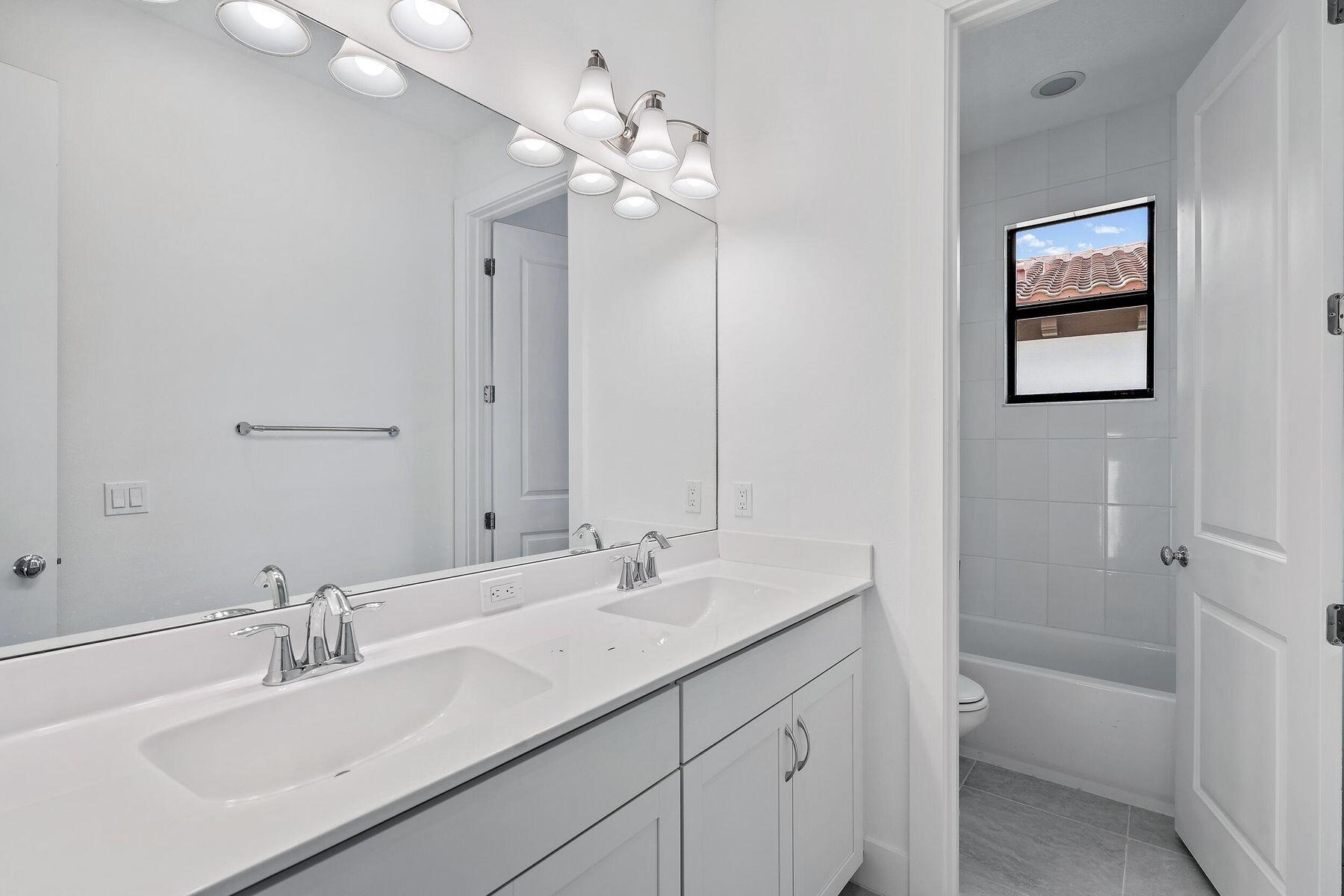 ALTON - Residential Lease