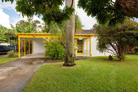 Featured picture for the property R10752193