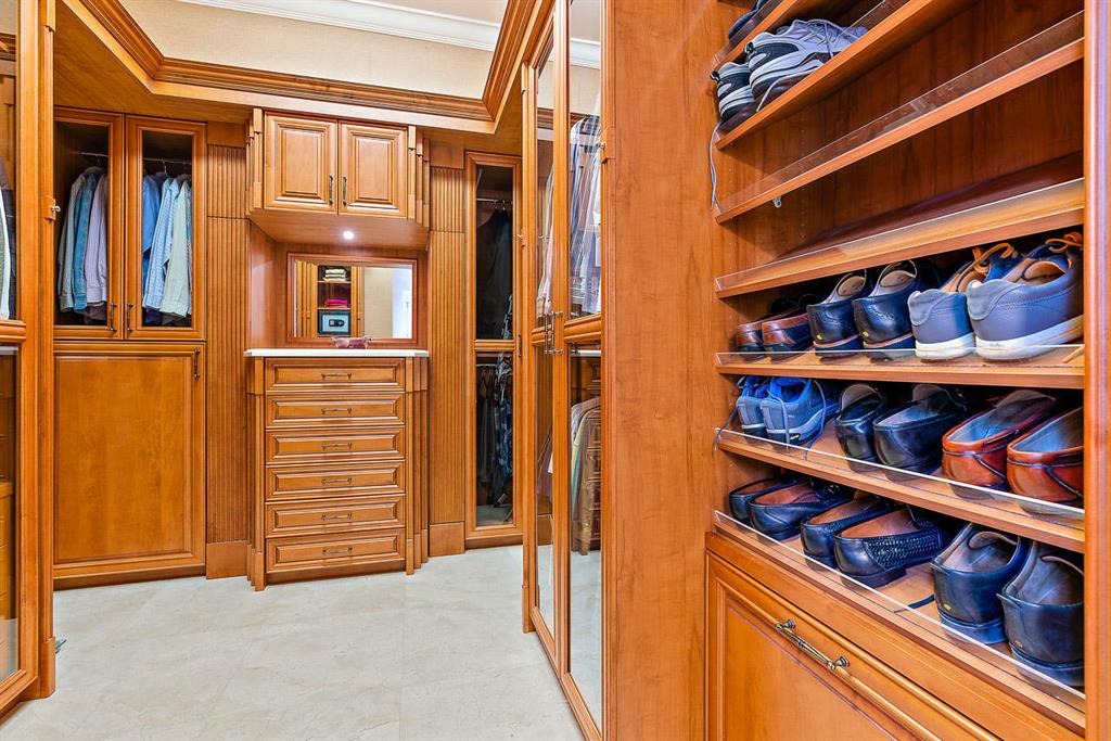 Old Palm - Residential