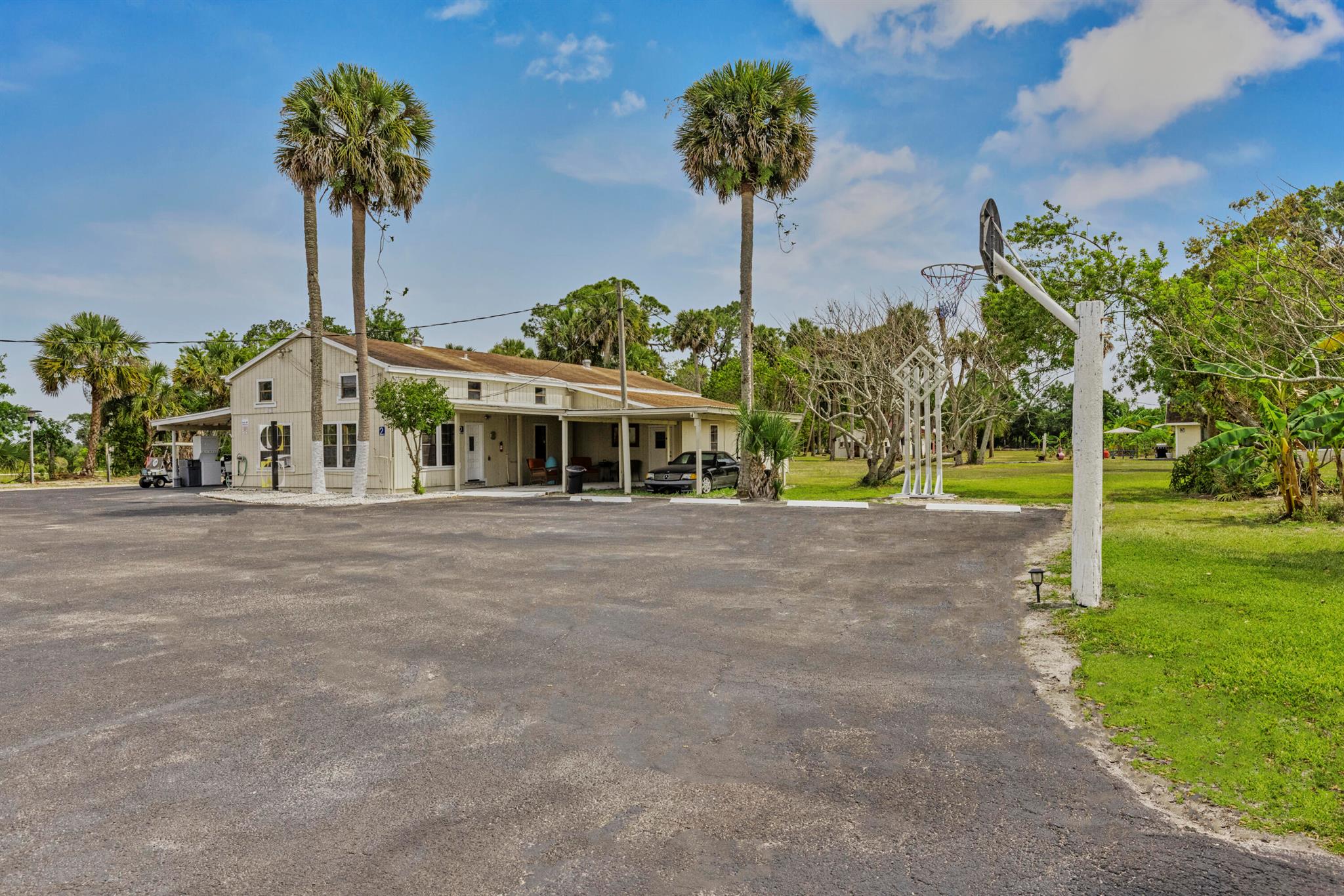 METES AND BOUNDS - Residential Income