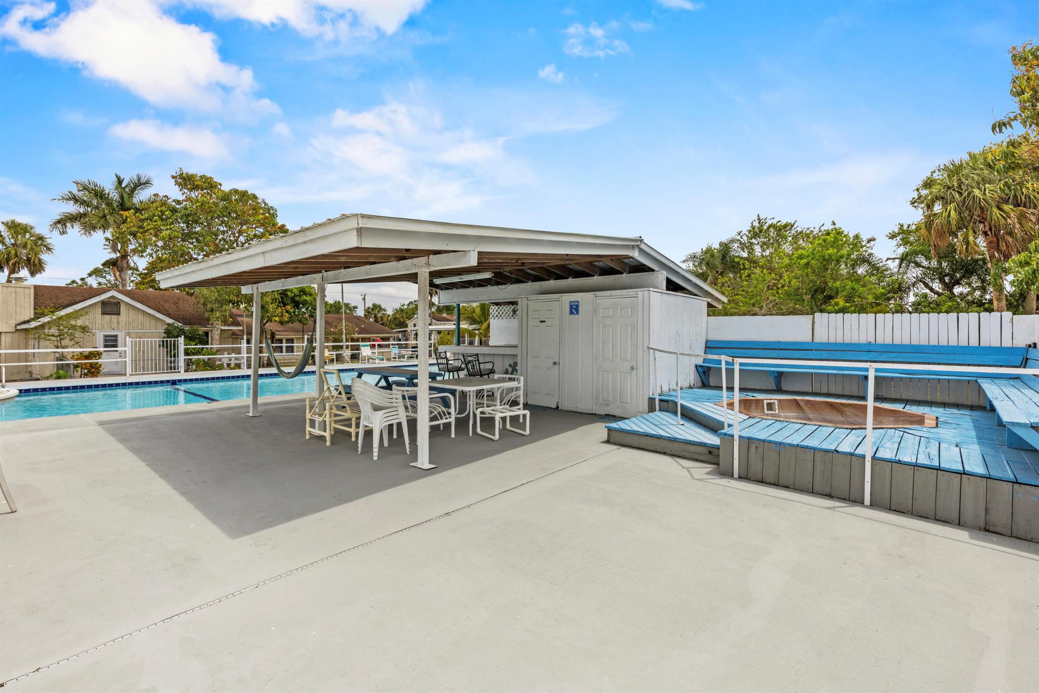 METES AND BOUNDS - Residential Income