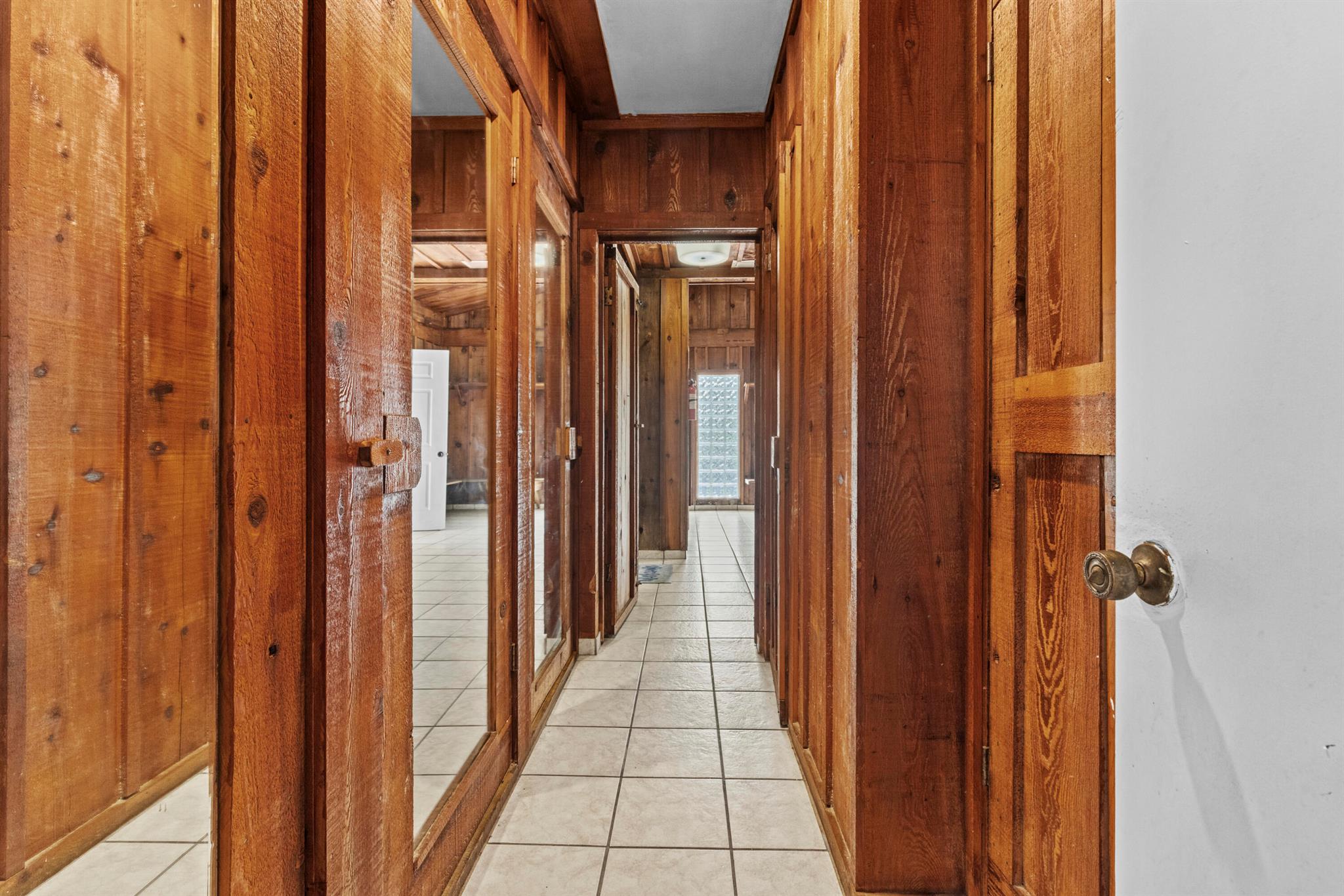 METES AND BOUNDS - Residential Income