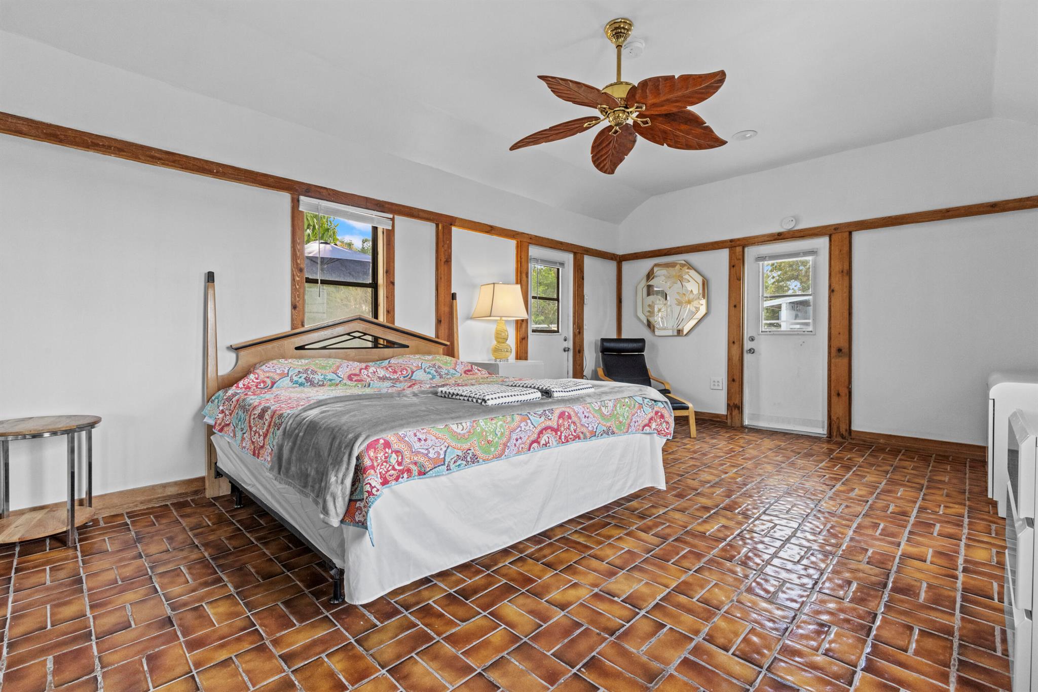 METES AND BOUNDS - Residential Income