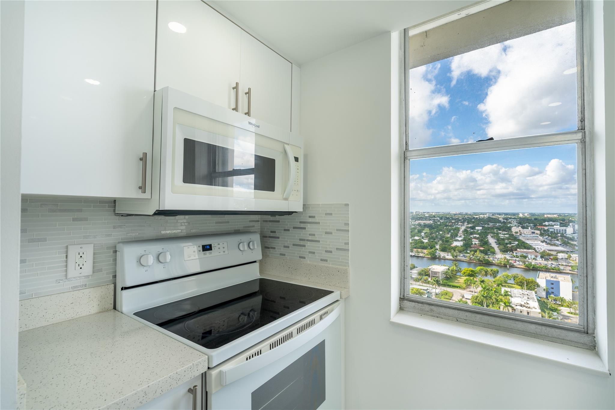 Pompano Beach Club South - Residential