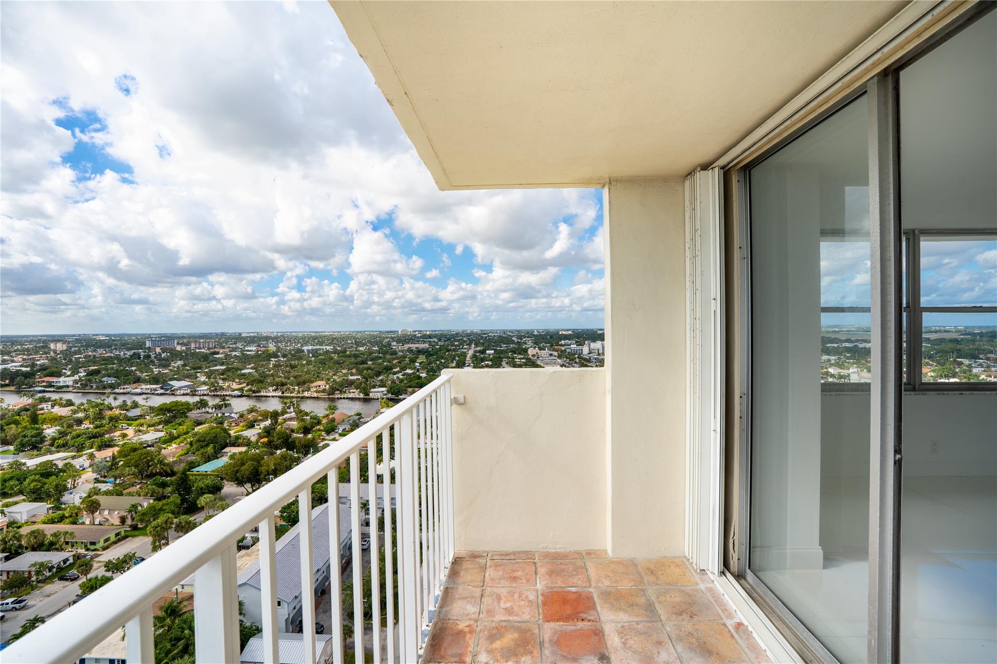 Pompano Beach Club South - Residential