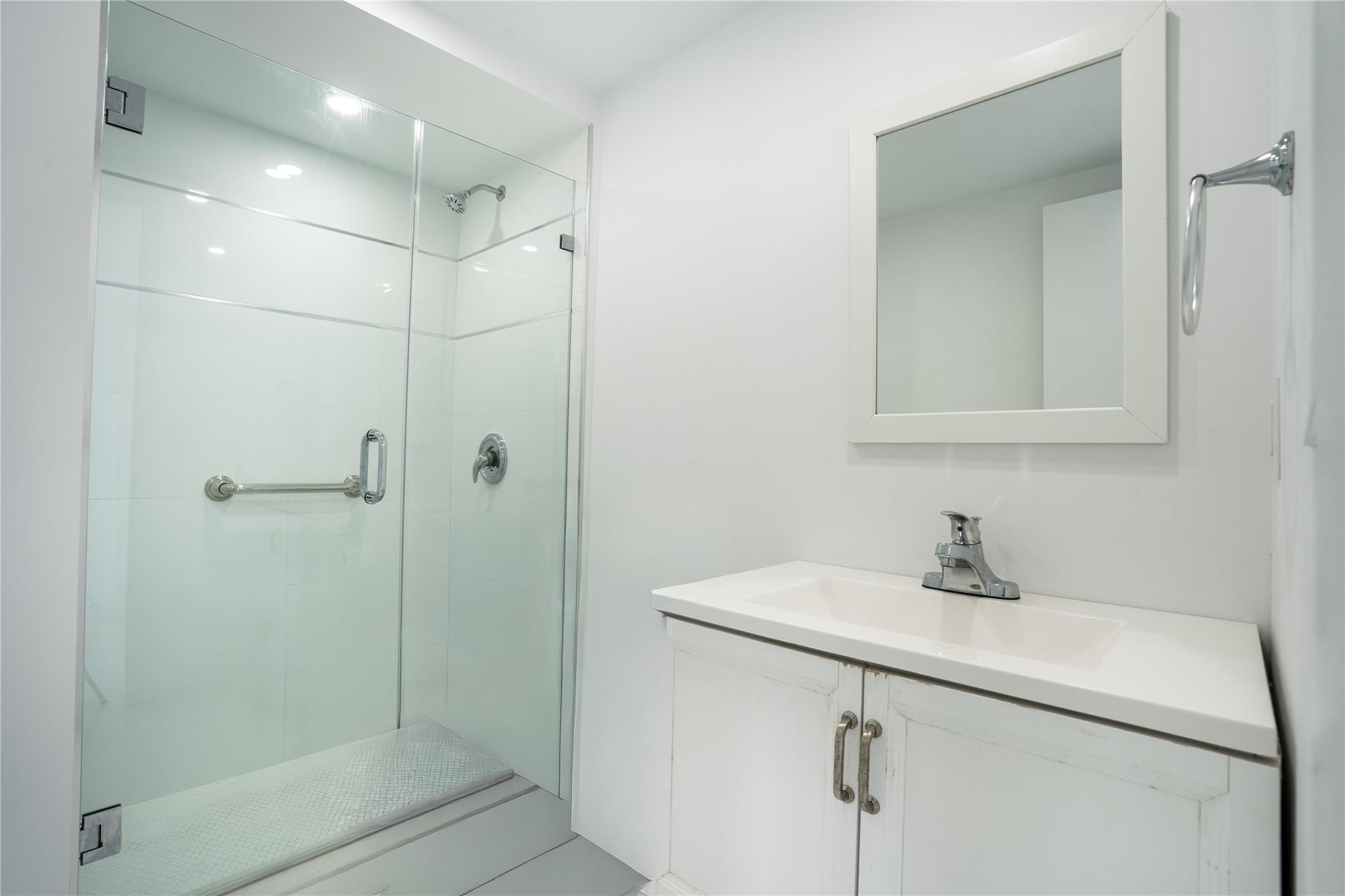 Pompano Beach Club South - Residential