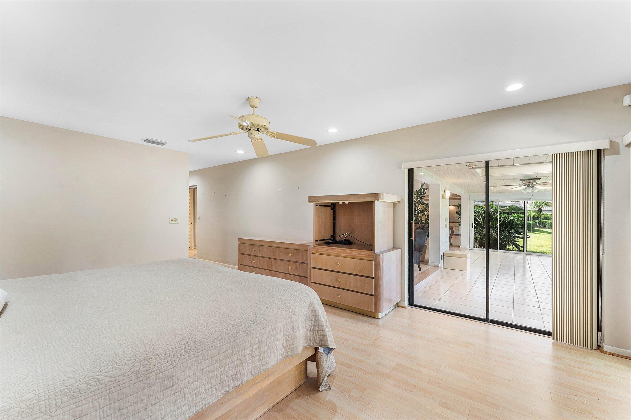 HAMPSHIRE AT HUNTERS RUN - Residential