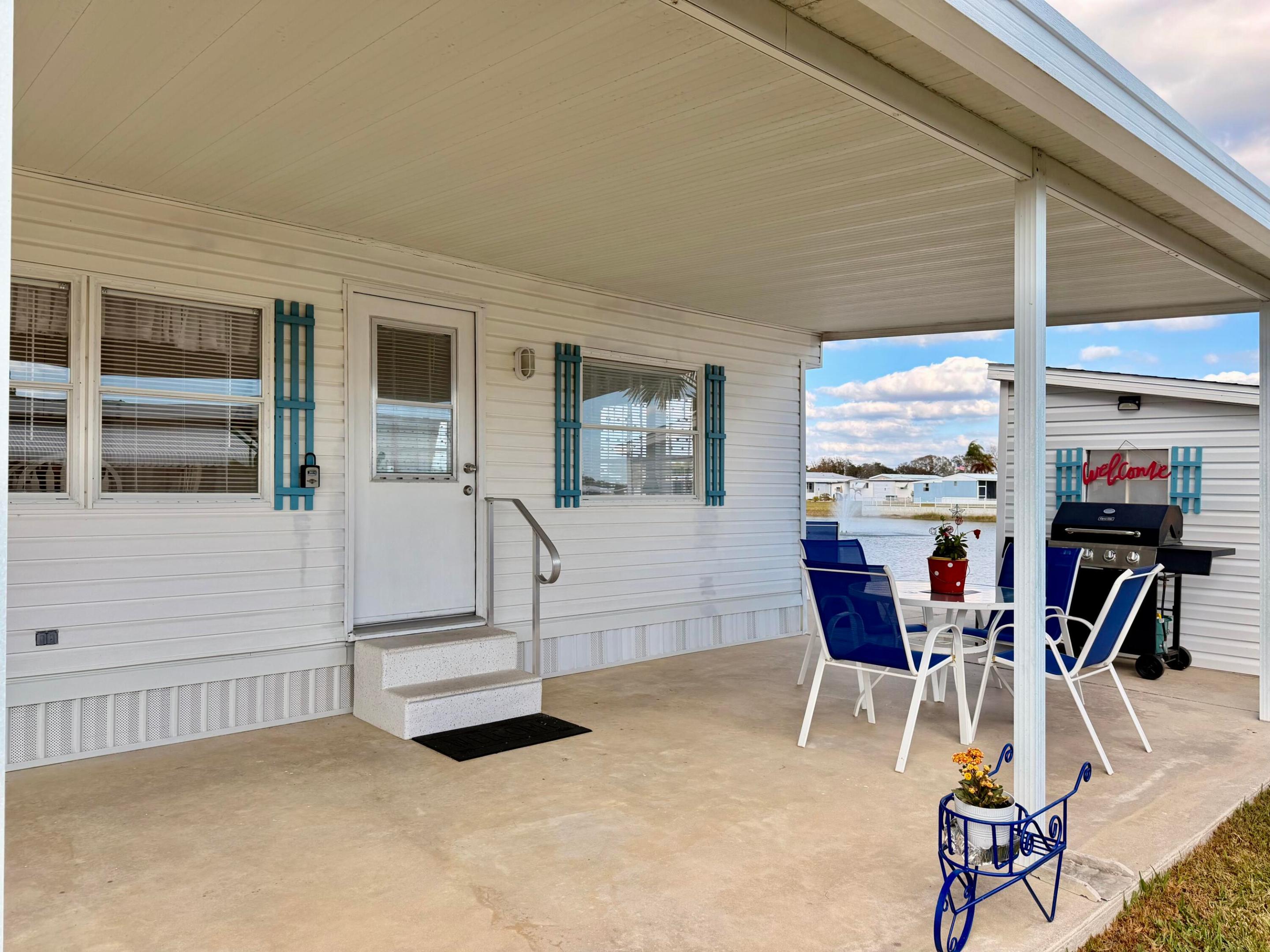 OASIS VILLAGE - Residential