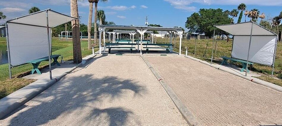 OASIS VILLAGE - Residential