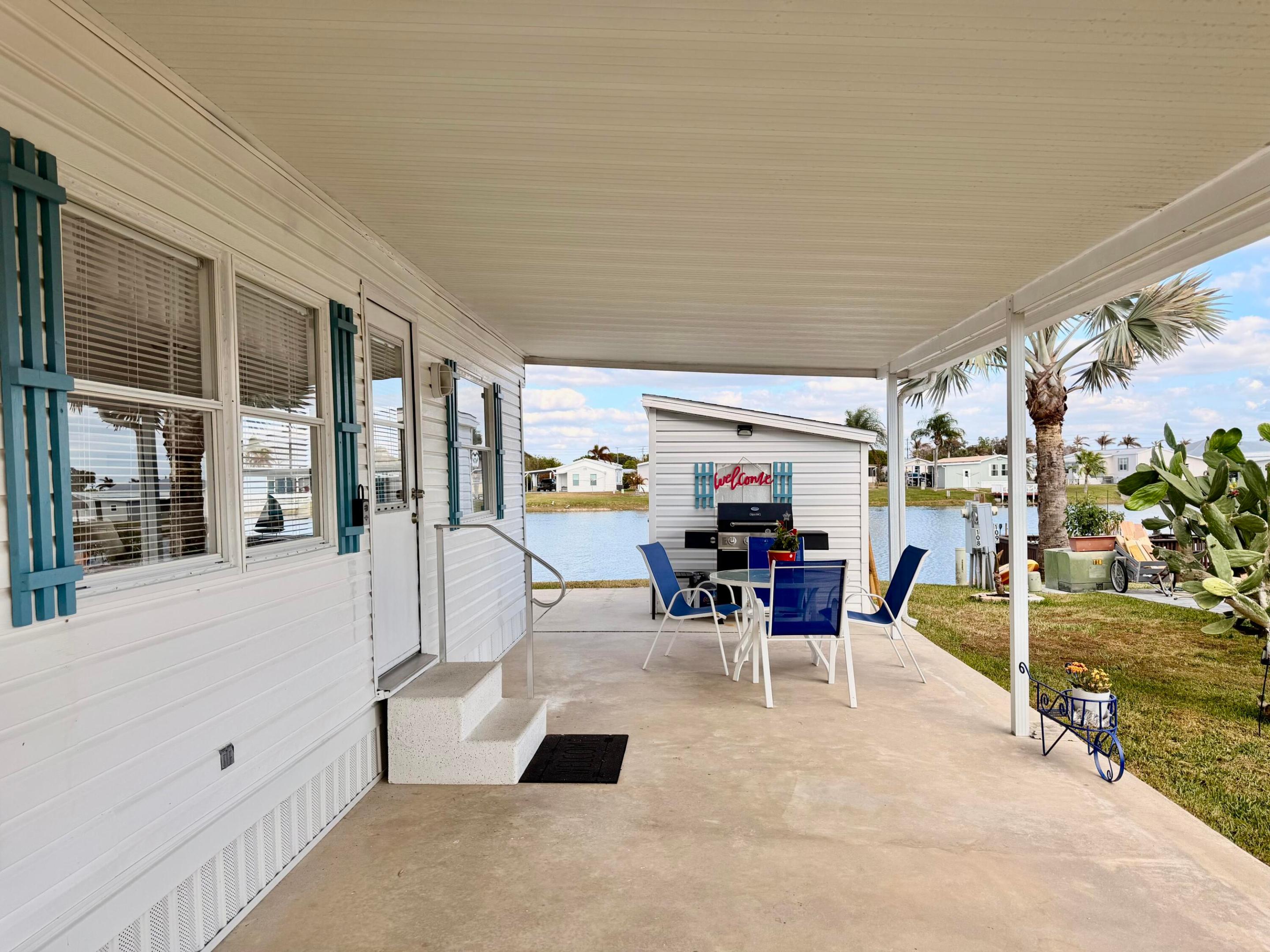 OASIS VILLAGE - Residential