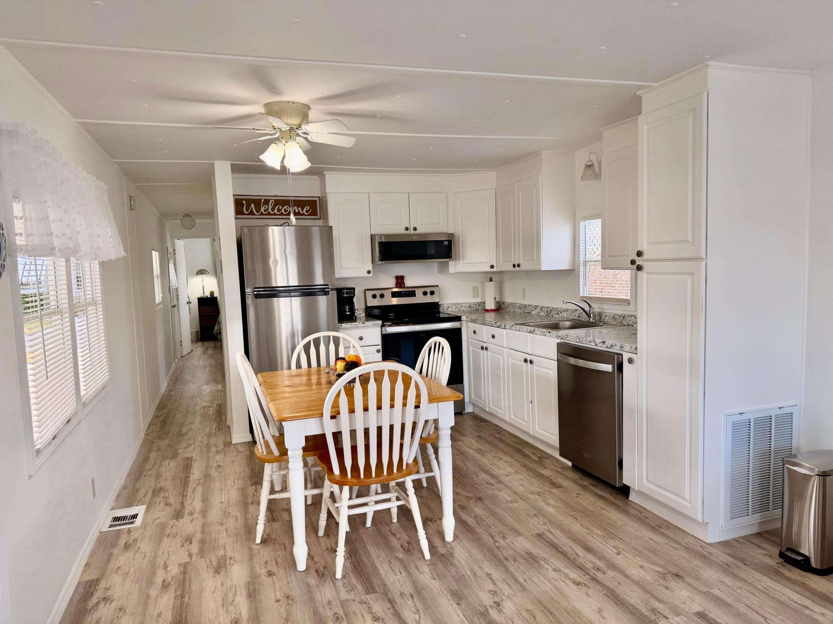 OASIS VILLAGE - Residential