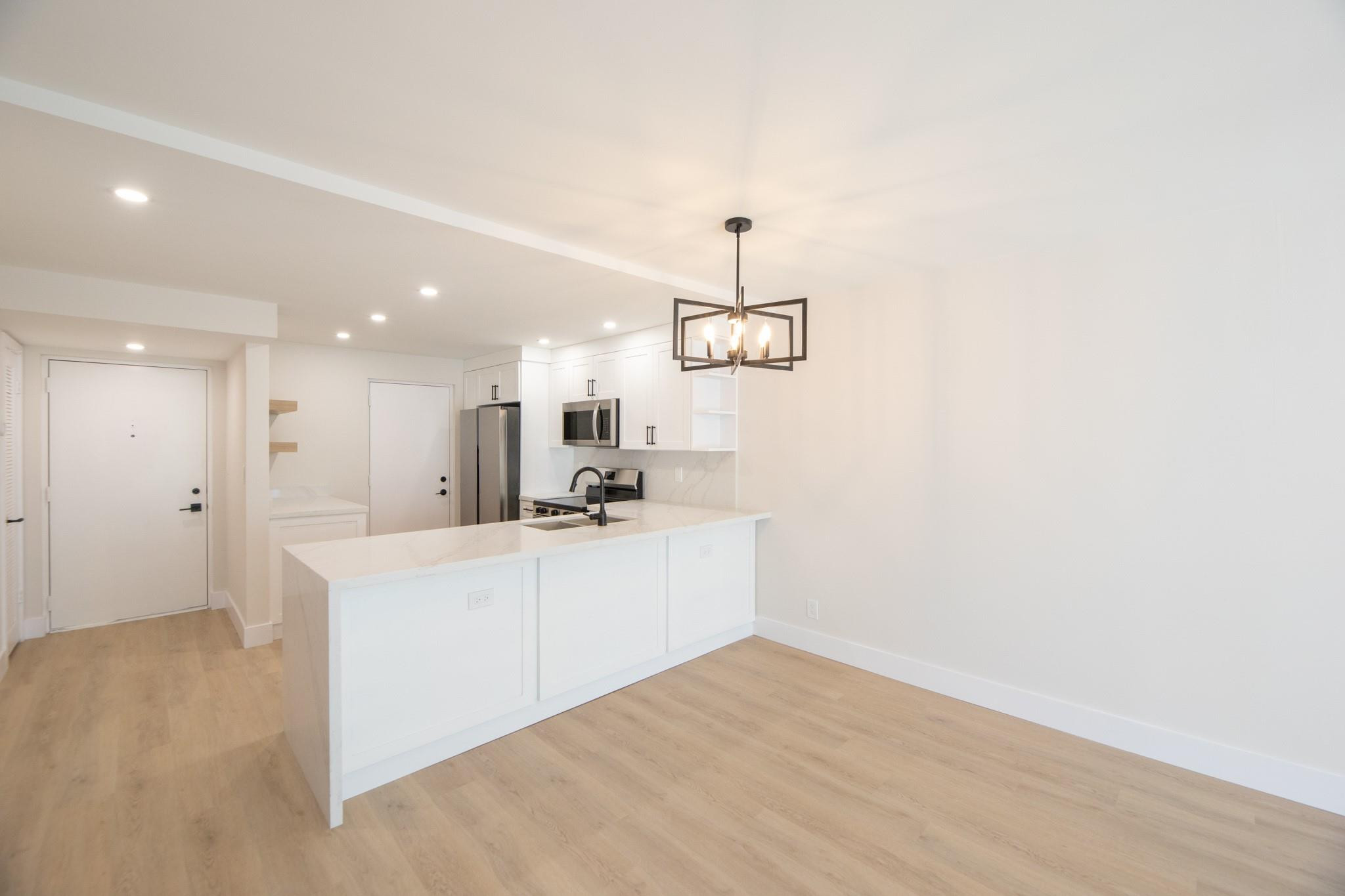 2322 S Cypress Bend Drive 411