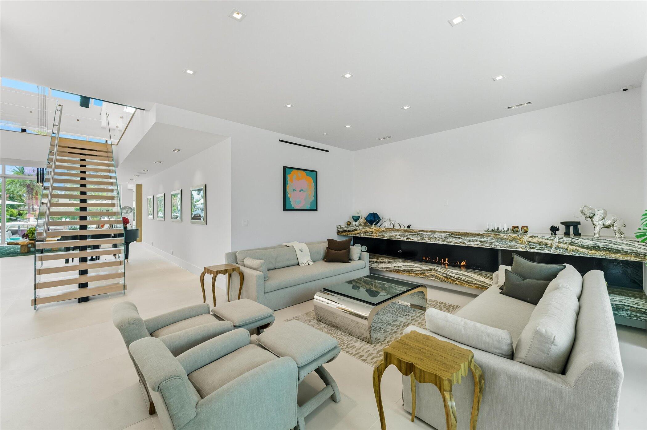 ISLA BAHIA - Residential