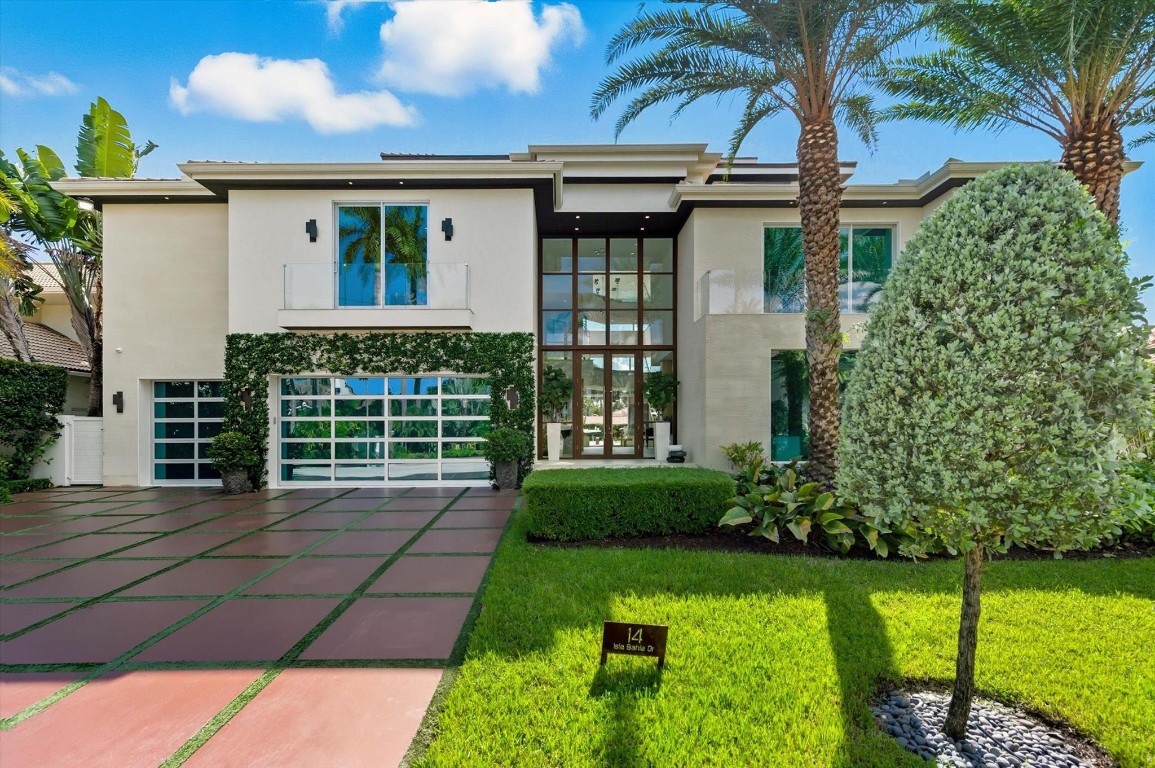 14 N Isla Bahia Drive