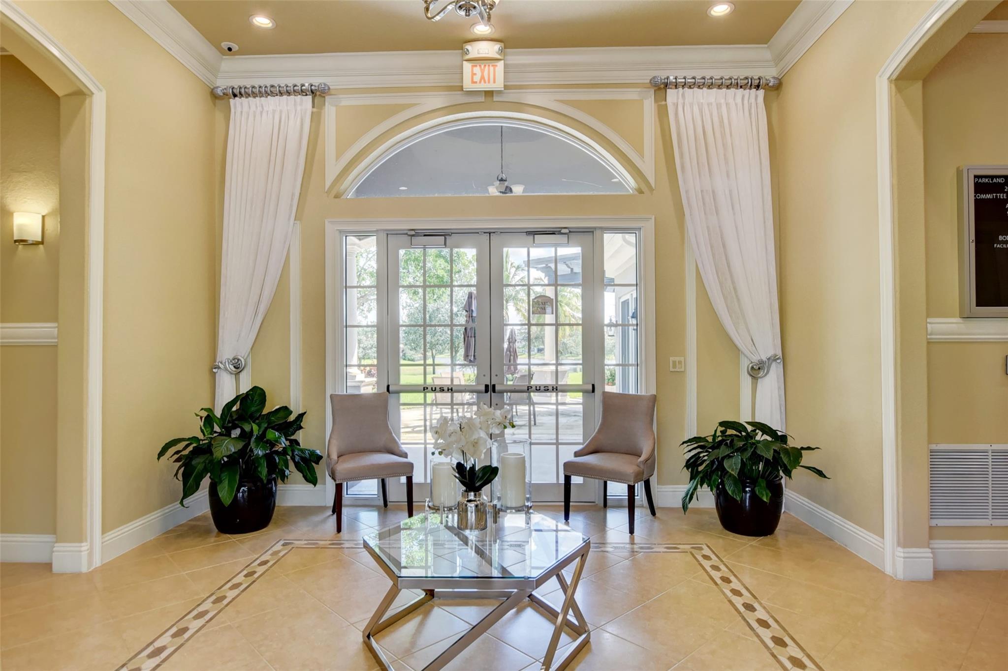 PARKLAND ISLES - Residential