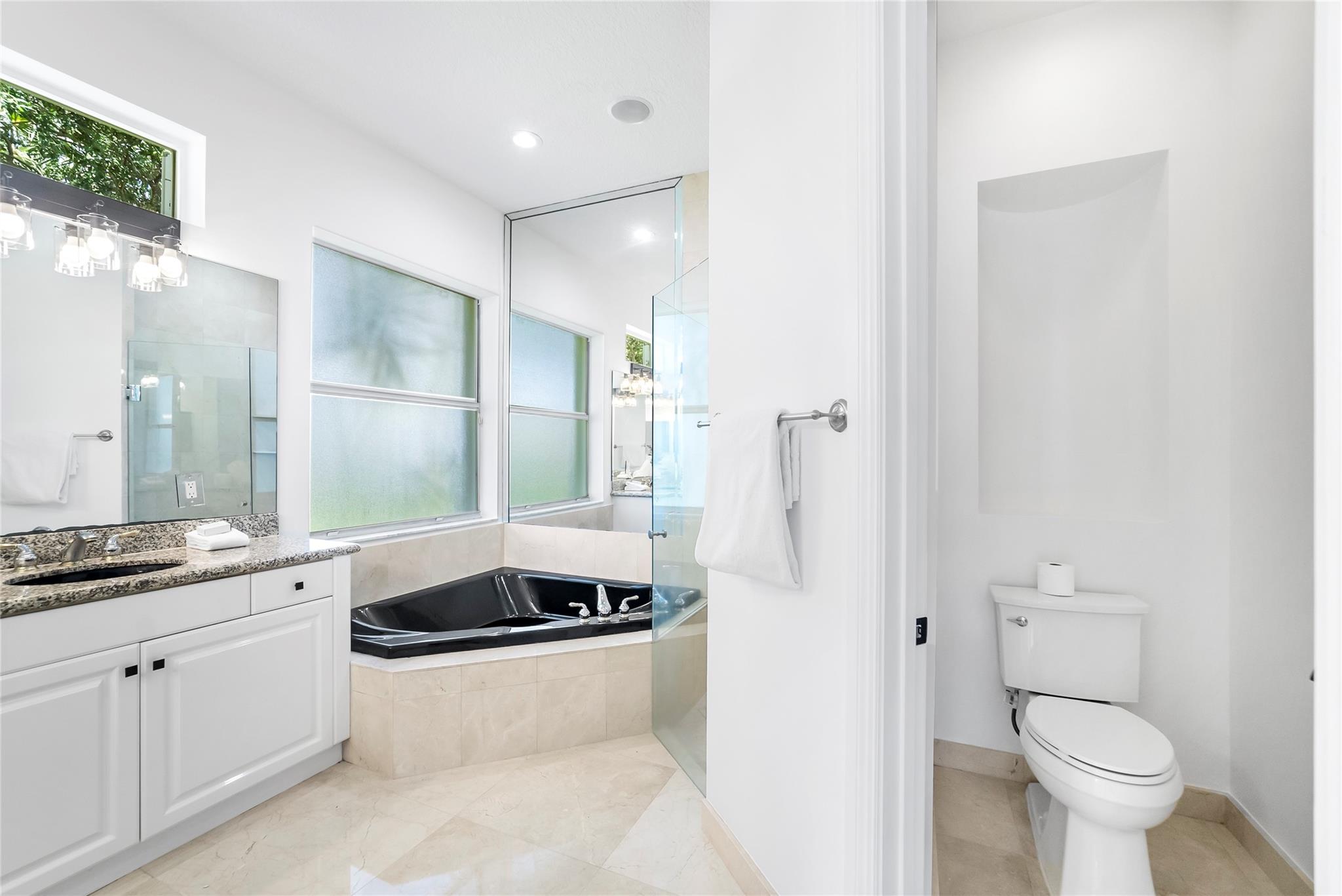 PARKLAND ISLES - Residential