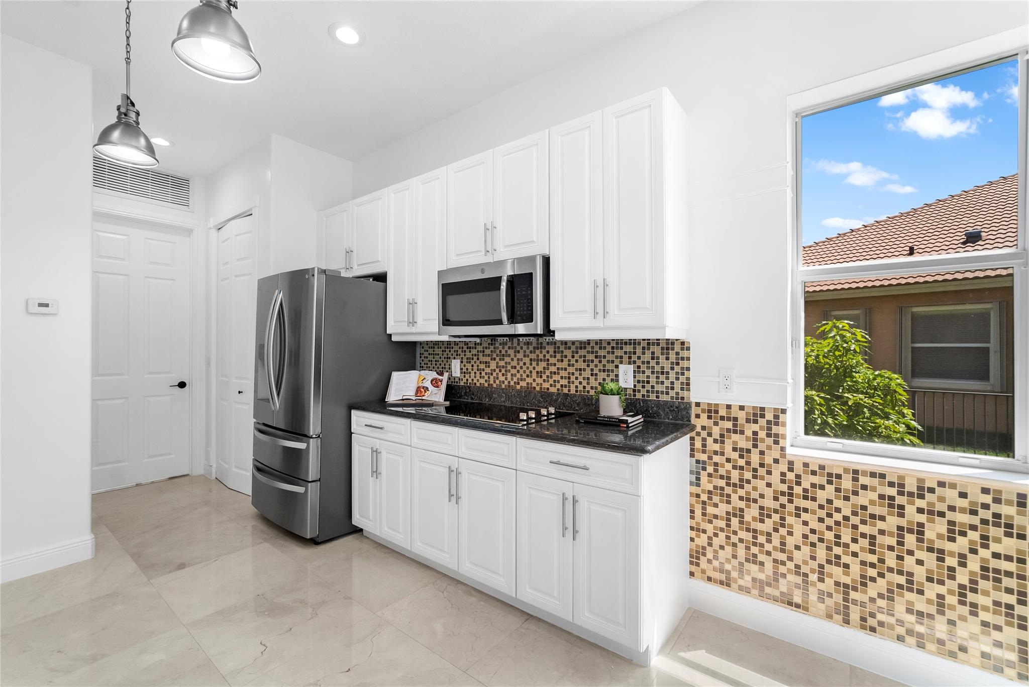 PARKLAND ISLES - Residential