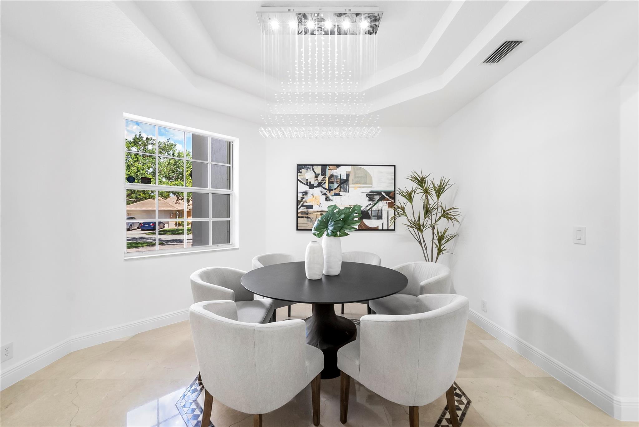 PARKLAND ISLES - Residential