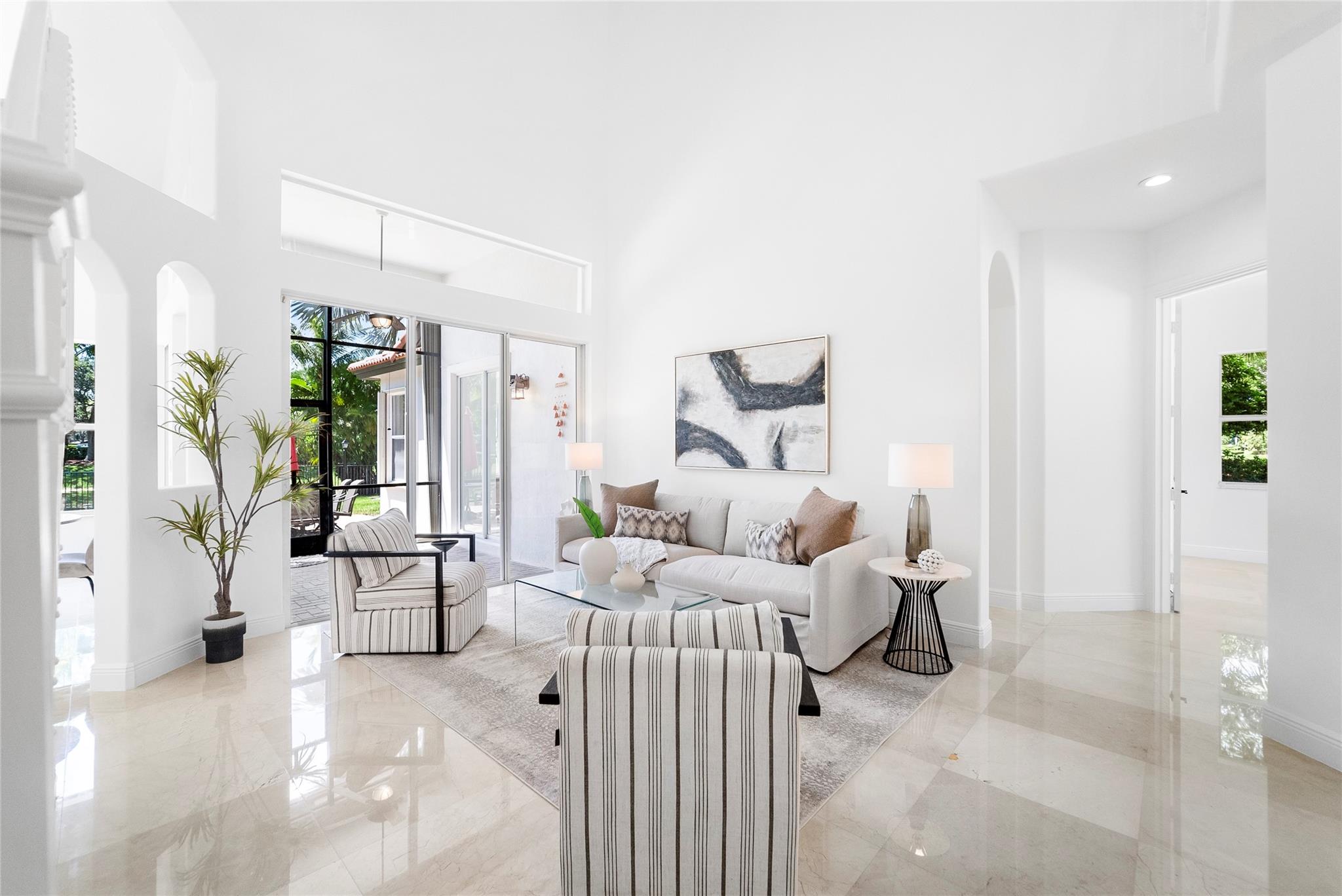 PARKLAND ISLES - Residential