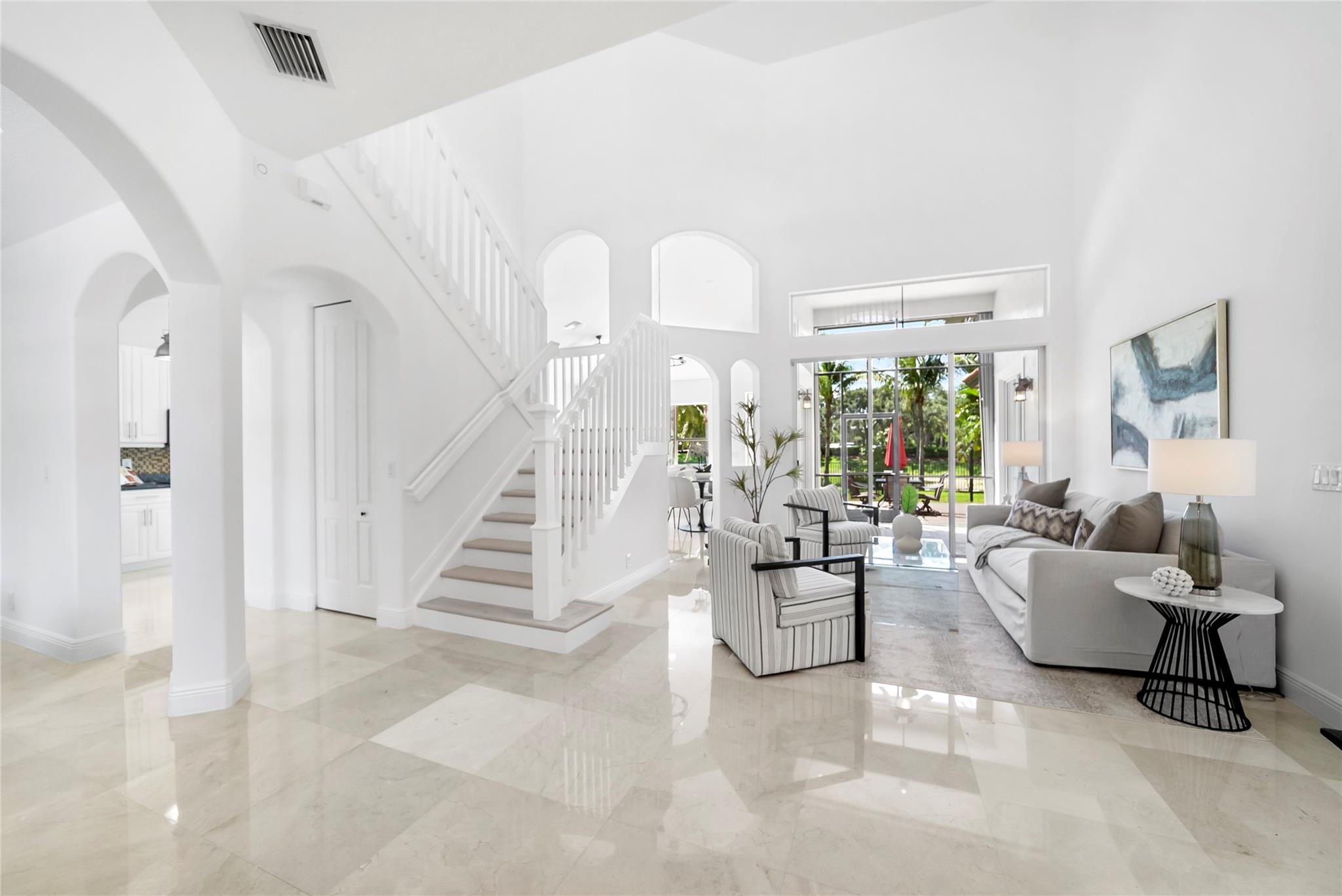 PARKLAND ISLES - Residential