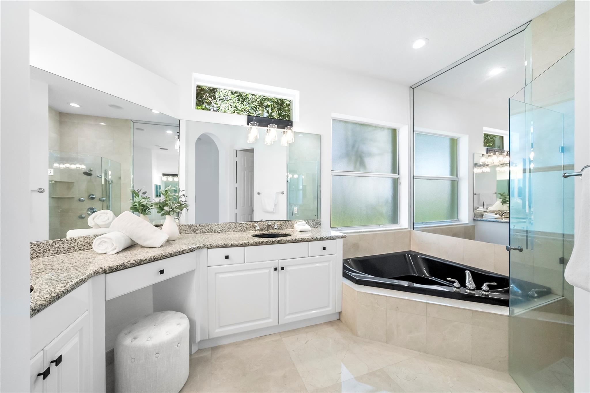 PARKLAND ISLES - Residential