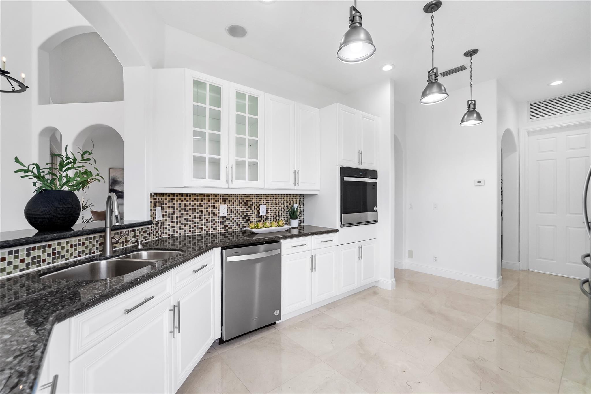 PARKLAND ISLES - Residential