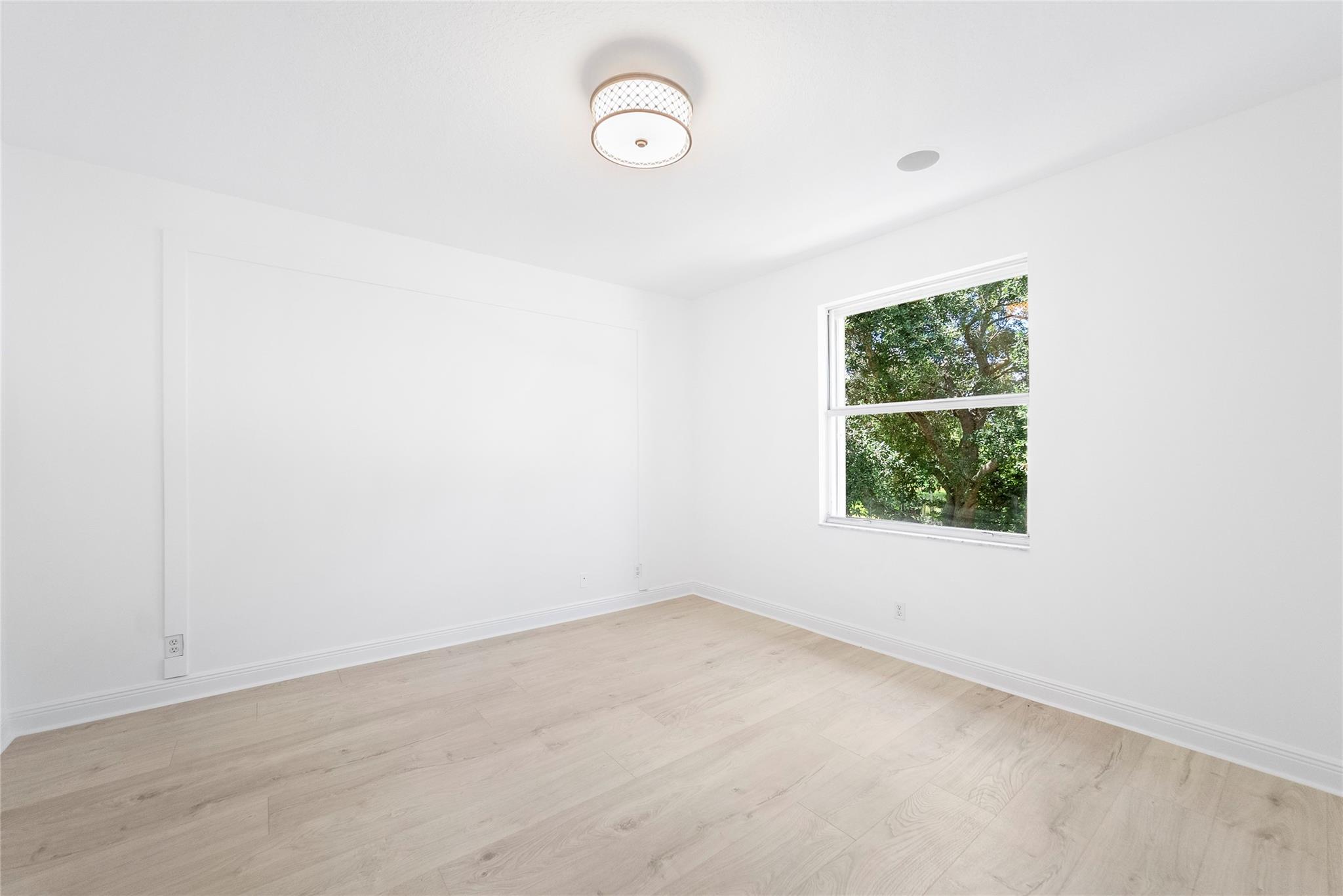 PARKLAND ISLES - Residential