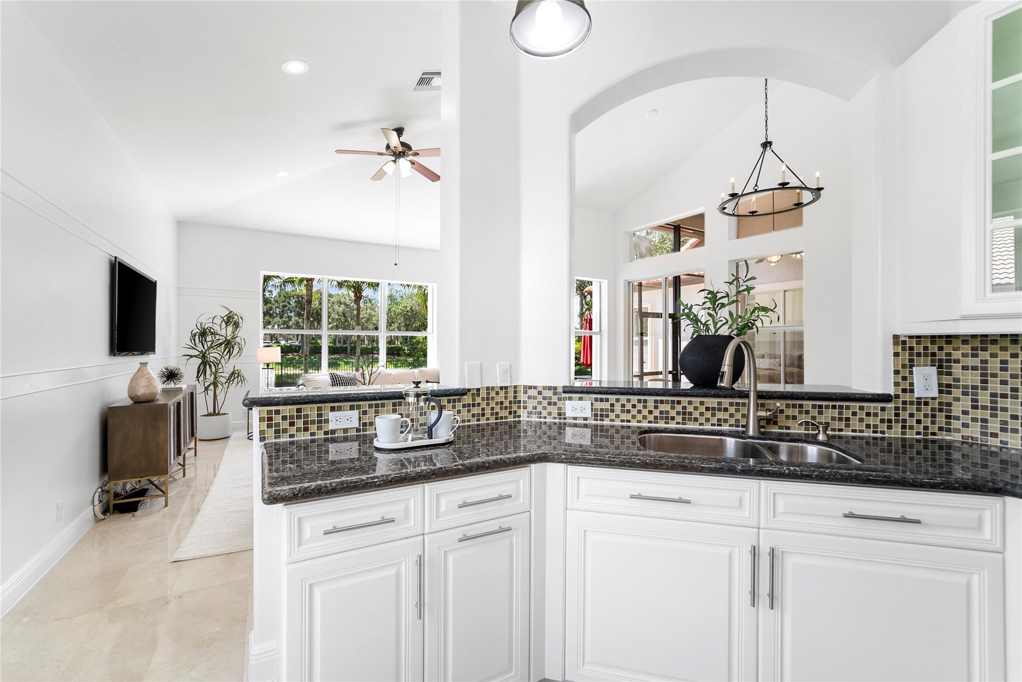 PARKLAND ISLES - Residential