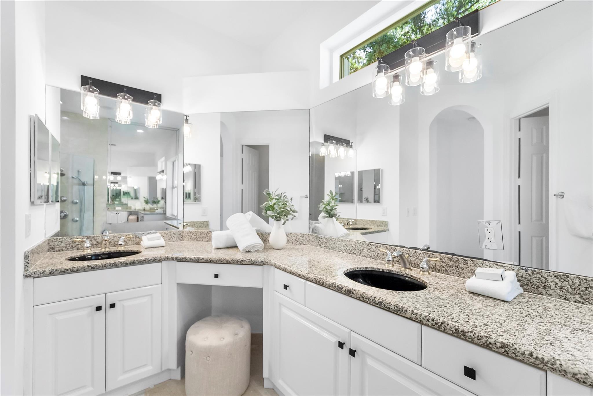 PARKLAND ISLES - Residential