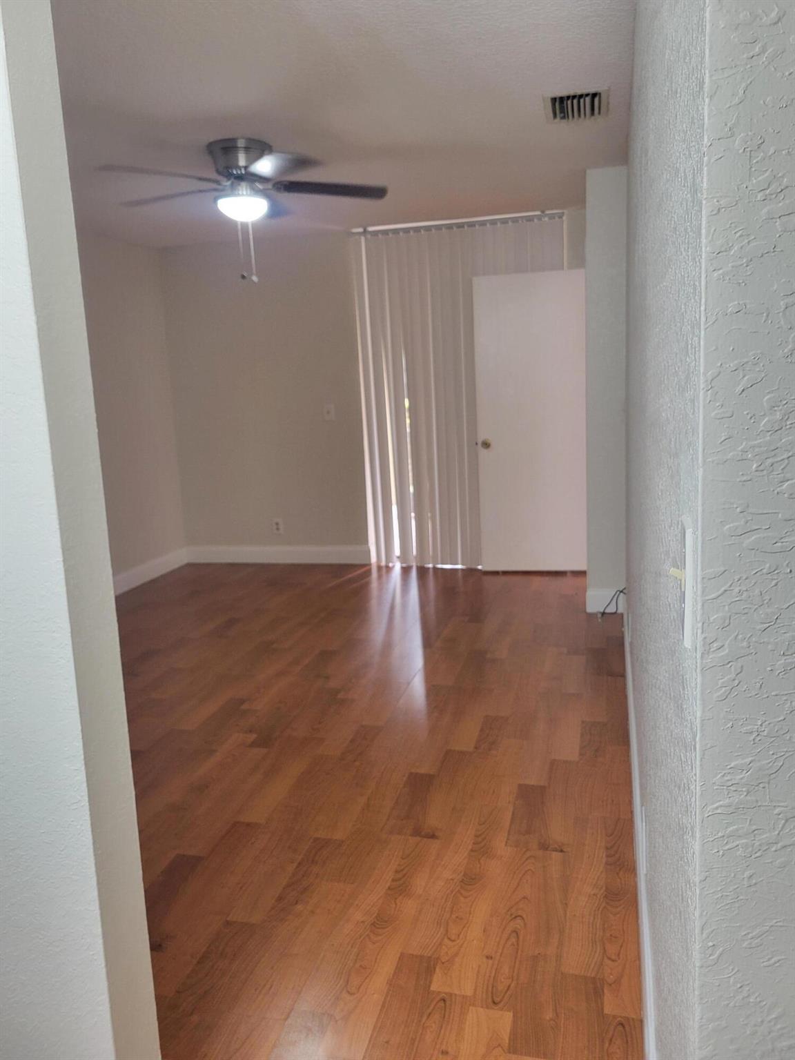 CENTERPOINTE - Residential Lease