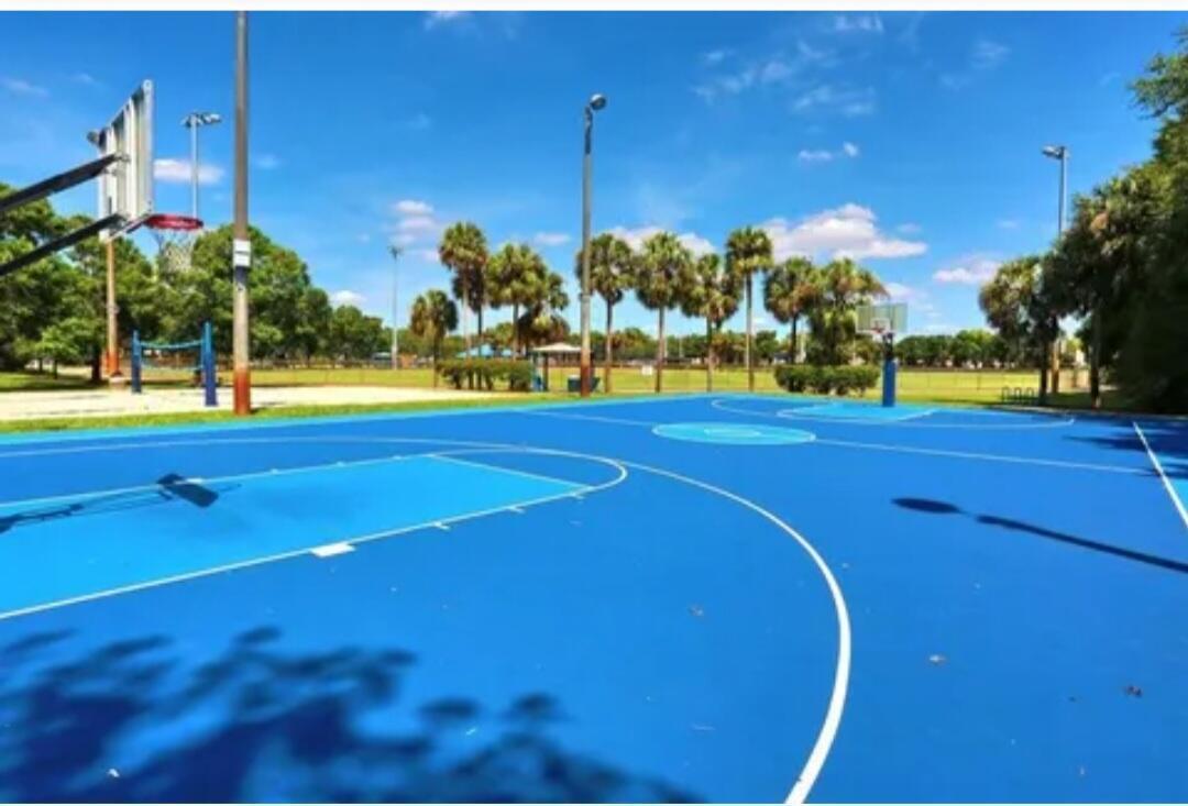 CENTERPOINTE - Residential Lease