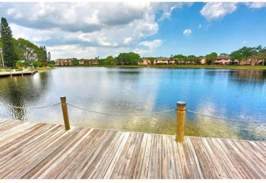 CENTERPOINTE - Residential Lease